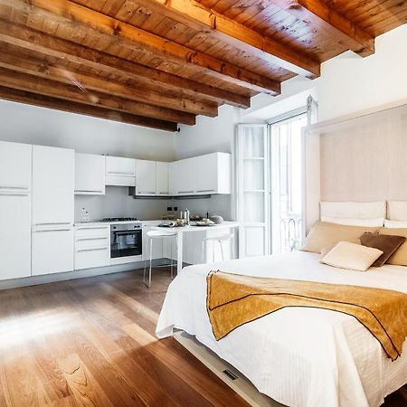 Del Pero Suite - By Myhomeincomo Como Exterior foto