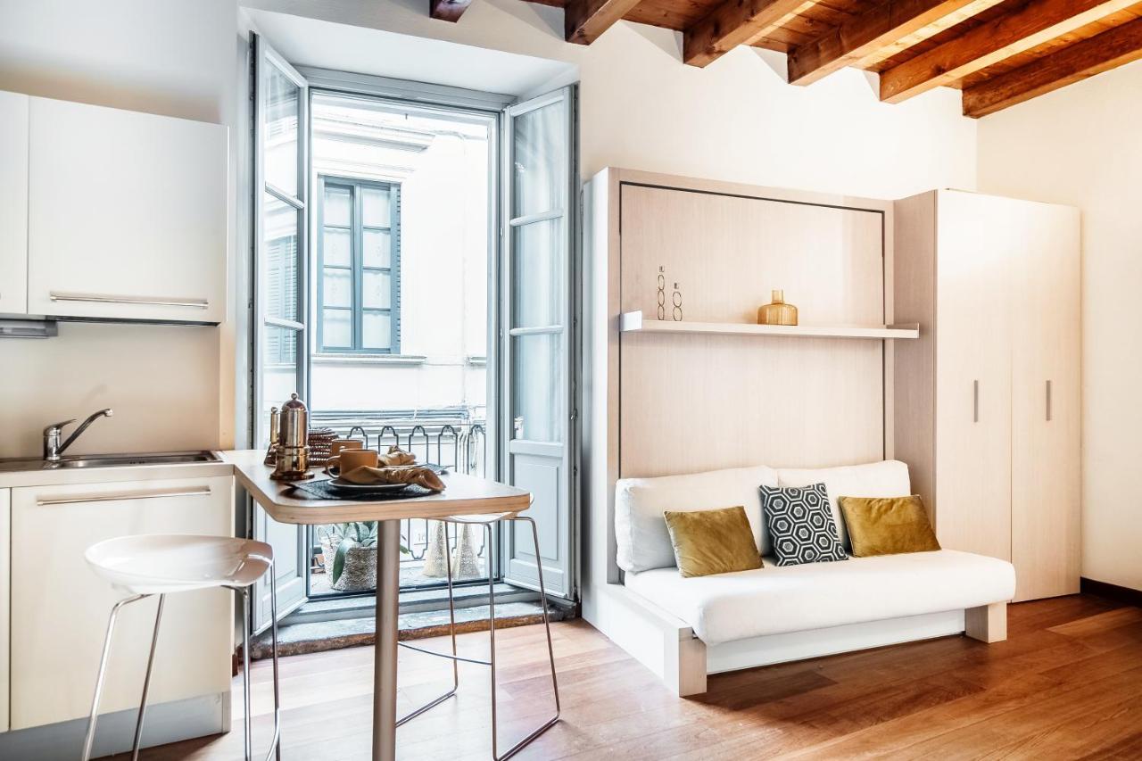 Del Pero Suite - By Myhomeincomo Como Exterior foto