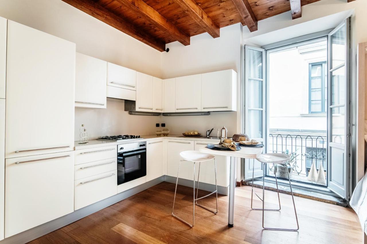 Del Pero Suite - By Myhomeincomo Como Exterior foto