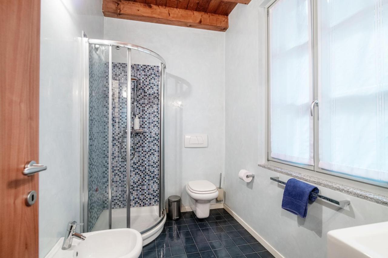 Del Pero Suite - By Myhomeincomo Como Exterior foto