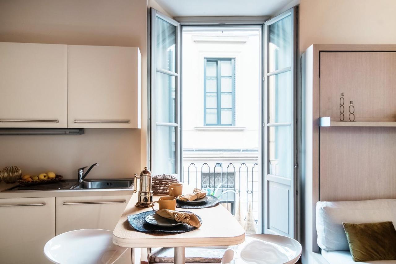 Del Pero Suite - By Myhomeincomo Como Exterior foto
